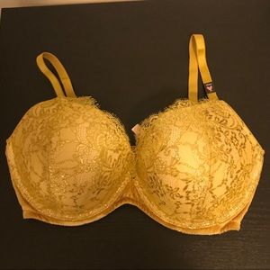 NWT Rare VS Very Sexy Push-up 34DDD